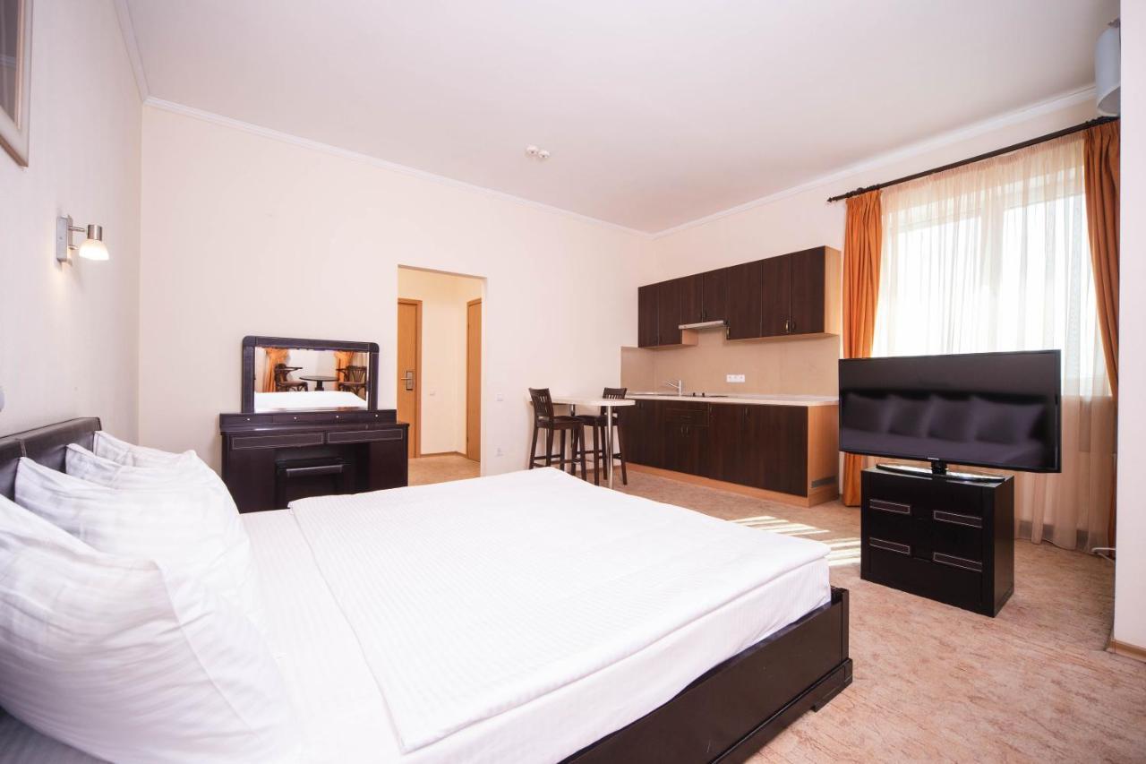 Optima Odesa Hotel Eksteriør billede